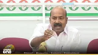 'താമര പൂവുമായി വന്ന് ആറ് പേര് കുത്തിയിരുന്നപ്പോൾ അത് ഇത്ര വലിയ പ്രശ്നമായോ?'