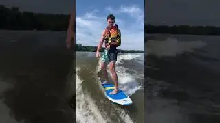 Judah one arm no rope Wake Surfing