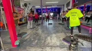 Step Básico Círculo Instructora Gloria Murillo academia de baile Glomur DANCESTUDIO 