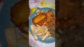 Traditional Latin American Food - Patacones