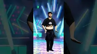 FUNNY GUY SHOCKS 💥WITH BELLYDANCE 😎🕺#viral #bellydance #shorts