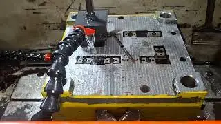 Plastic Mold Manufacturing Unit In Delhi #Delhi #india #indian #indianreaction #mold #manufacturers 