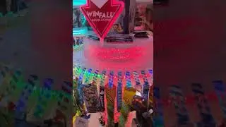 Granie w Winfall Revolution w salonach gier