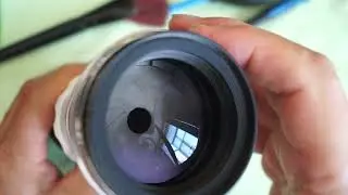 DETALLES  DE LA OPTICA MEYER-OPTIK  GORLITZ TELEMEGOR DE 250