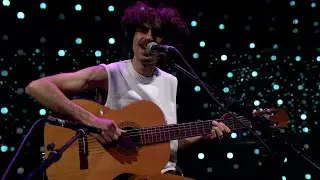 Sessa - Pele da Esfera (Live on KEXP)