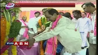 CM KCR Grand Entry at Pragathi Nivedana Sabha | Kongara Kalan | ABN Telugu