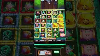 Ultra Mansions feature on .25c denom Huff and Puff Grand!