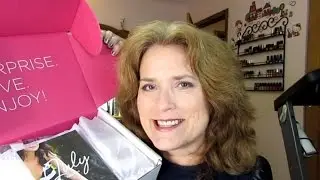 Unboxing ~ my first PopSugar Must Have box July 2015 ~ and HELP! @popsugarmh #musthavebox
