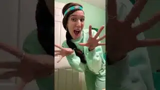 #disney #asl #aslmusic #aladdin #friendlikeme #shorts