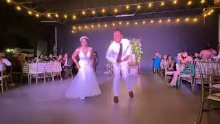 Coreografía baile moderno boda Diana & Víctor contrata al 4612097587