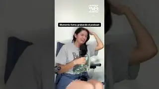 Momento funny grabando el podcast 😂😂