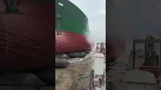🌊⛴️⚓️VESSEL LAUNCH. #vessel #ship #shiplaunch #sea #atsea #shipyard #drydock #bigships #brandnew