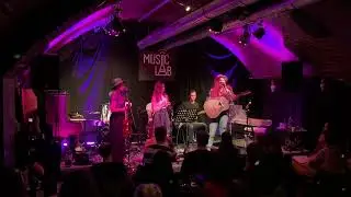 Dobrá Otázka | Music Lab