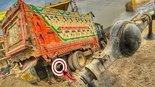 Over Loaded Truck Broken Axle Tube Repaired By Mechanical Experts | How To Repair Broken Axle Tube