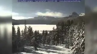 Watch a 4.5-Mile Lake Freeze in Amazing Time-Lapse Video