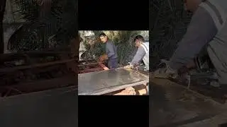 تصنع باب ساده وبعض التفاصيل المهمه