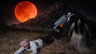 Real ghost #night😱 spotted in jungle haunted palace#श्रापित जगह पर चुड़ैल का वास 😱😱