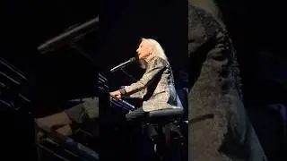 V&eacute;ronique Sanson Ma r&eacute;v&eacute;rence 2 Limoges 04 11 2025 #live live Concert #Concert chanson #chanson pop
