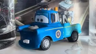 Color Changer President Mater (B-Movie Episode) - Mattel Disney Pixar Cars on the Road Diecast