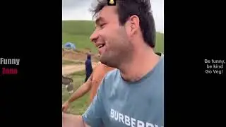 funny video ke liye kuch creative aur aakarshak (engaging) titles yahan diye gaye hain.