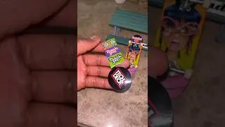 Techdeck Unboxing/Sesh with  new BMX table #techdeck #fingerboarding #skate #tricks #treflip #toys