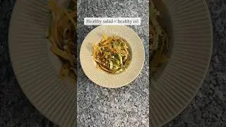 Crunchy Detox Salad with Flaxseed Oil | Gut-Friendly & Ready in 5 Minutes
