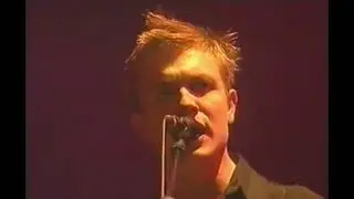 JJ72 - Oxygen - Live at V2001 (Remastered)
