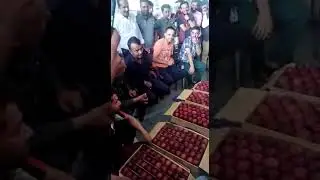 Today #Red #Velox sold for 3,500/-per box at parala .