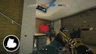 Just gotta spam it - Tom Clancy's Rainbow Six Siege