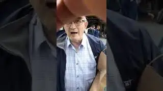 This old Jewish man shocked this Muslim about history.