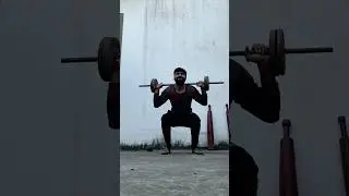 Squats  Day 41/90 winter Arc challenge #bodybuilding #asthetic