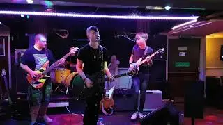 MAX MORRISON - SMOKE N DRINK - LIVE