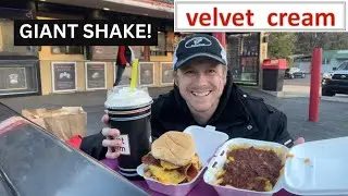 THIS BURGER CHALLENGE COMES WITH A 4 POUND SHAKE!