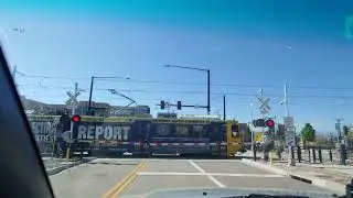 4K Take: 2 Siemens SD-160s meet on RTD's E Line in Lone Tree, CO