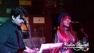 ViolinBiscuit ft Piotr Jaszczuk - Dark Waters at Apple and Pears Open Mic
