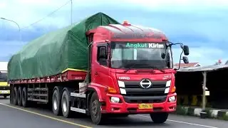 BIG TRUCKS JALINGKUT BRIDGE !! LONG TRAILER TRUCK, TRONTON TRUCK, WING BOX TRUCK HINO 500 ISUZU GIGA
