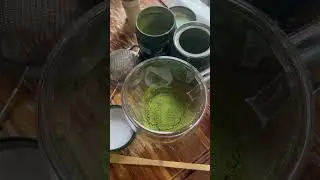 Making Matcha 🍵 the fast way🙂p.s I&rsquo;m very new to matcha so I&rsquo;m experimenting 💚