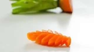 How To Make A Carrot Leaf - Vegetable Carving Art