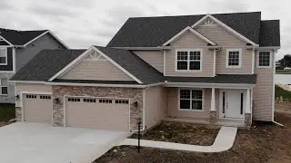 403 Bradford Ave , Savoy, IL 61874