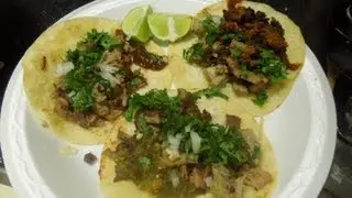 RECETA DE TACOS DE SUADERO Y DE LONGANIZA-COMO PREPARAR SUADERO PARA TACOS-ANTOJITOS MEXICANOS