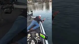 #fishing #bassfishing #highschoolfishing #fish #fishingvideo #fishinglife #lakeguntersville