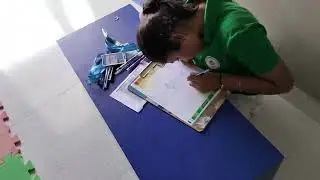 Most Number Of Indian Freedom Fighter Names Written By A Group Of Left-Handed Girls