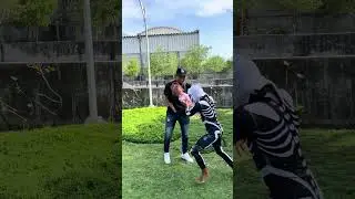 Le hacemos una broma espont&aacute;nea y esto sucede 😂 #humorcallejero