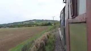 D8137 thrashes away from Toddington 10/10/15