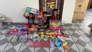 Diwali crackers unboxing by our chinna, chaitu and karthik Diwali Blast #trending #supportmychannel