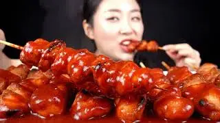 3 AM Mukbang: Can't Stop Eating These Spicy Skewers! 🔥🍗