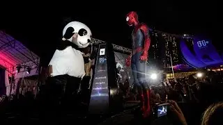 Spider-Man and Singapore turn off the lights in Earth Hour Lights Off 2014