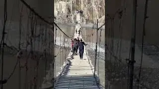 most dangerous bridge in pakistan hussaini bridge hunza gilgit