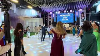 💃✨ Baile Sorpresa de las Mamás | Fiesta de Promoción Inolvidable 🎉