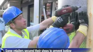 London shops close early following major riots